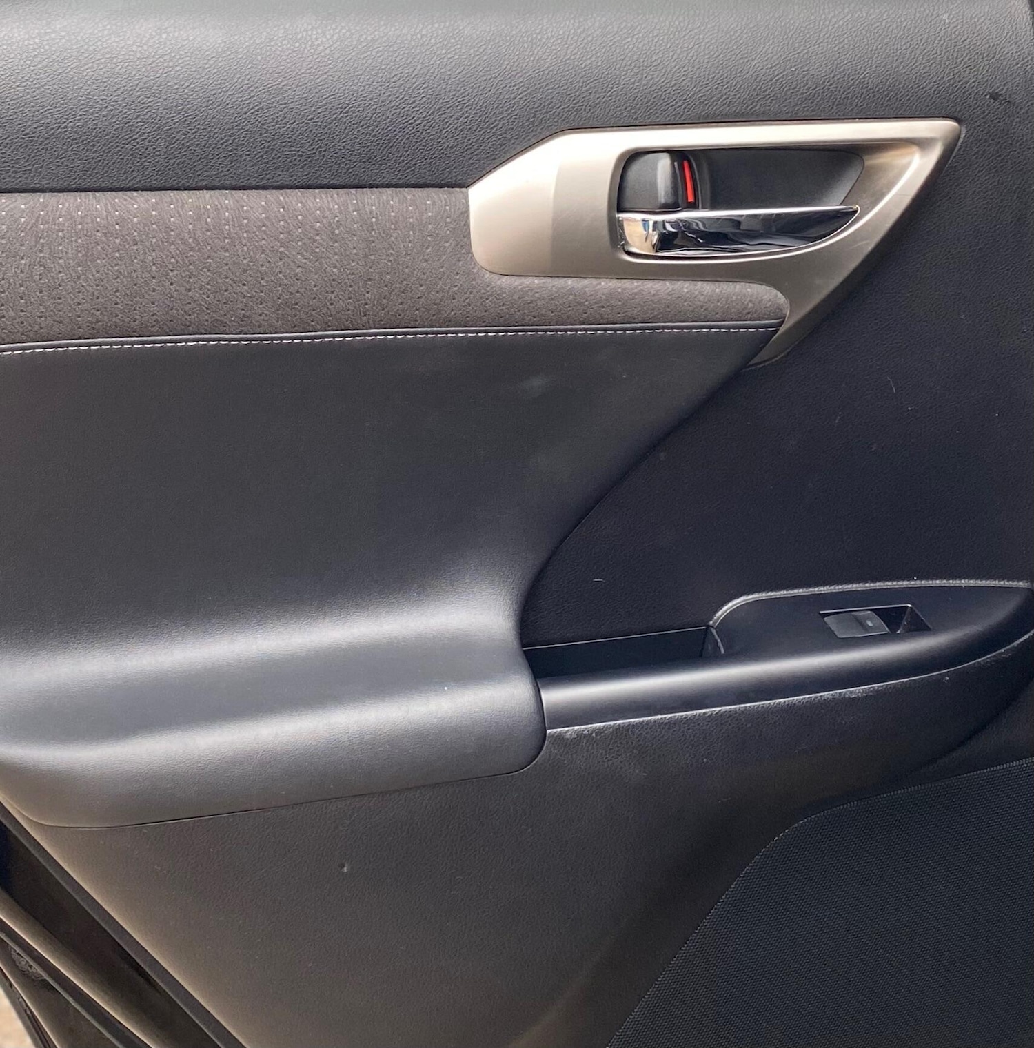 Used Lexus CT 2014 for sale - 76371737: Photo 28