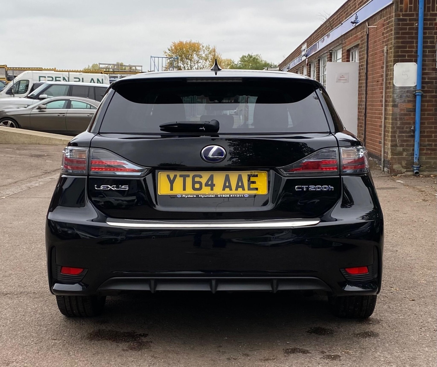 Used Lexus CT 2014 for sale - 76371737: Photo 9