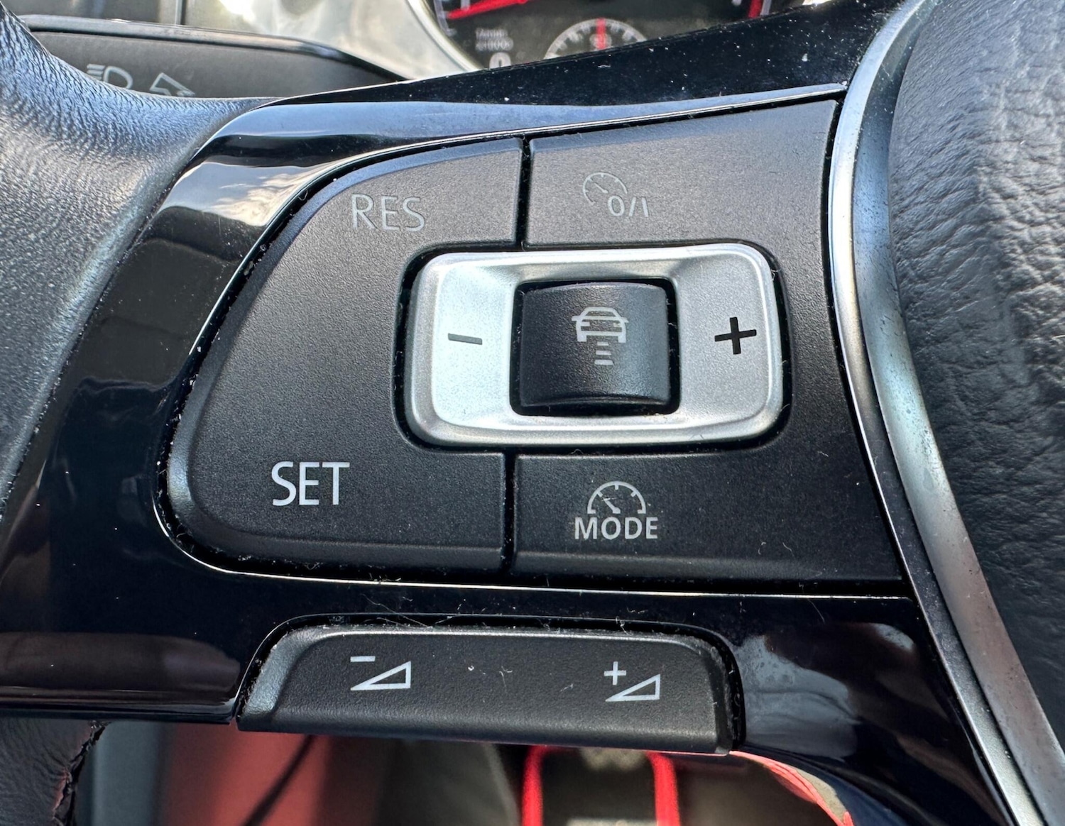 Used Volkswagen Golf 2017 for sale - 76371432: Photo 30