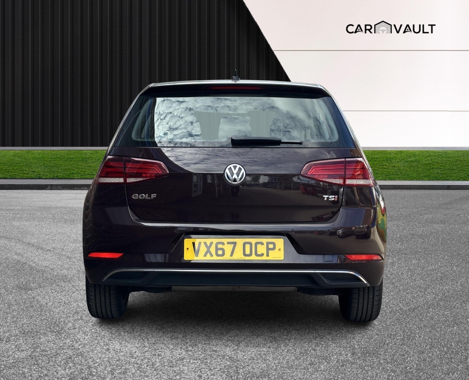 Used Volkswagen Golf 2017 for sale - 76371432: Photo 9