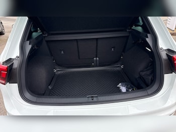 Used Volkswagen Tiguan 2023 for sale - 77830445: Photo