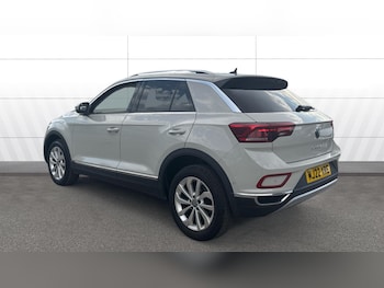 Used Volkswagen T-Roc 2022 for sale - 75869786: Photo