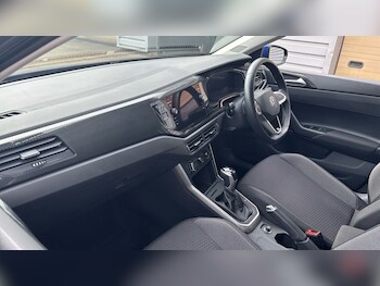 Used Volkswagen Polo 2024 for sale - 78255357: Photo