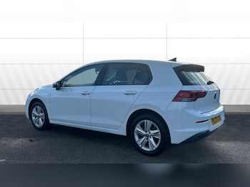 Used Volkswagen Golf 2024 for sale - 76894346: Photo