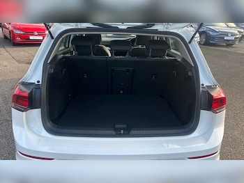 Used Volkswagen Golf 2024 for sale - 76894346: Photo