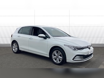 Used Volkswagen Golf 2021 for sale - 76467912: Photo