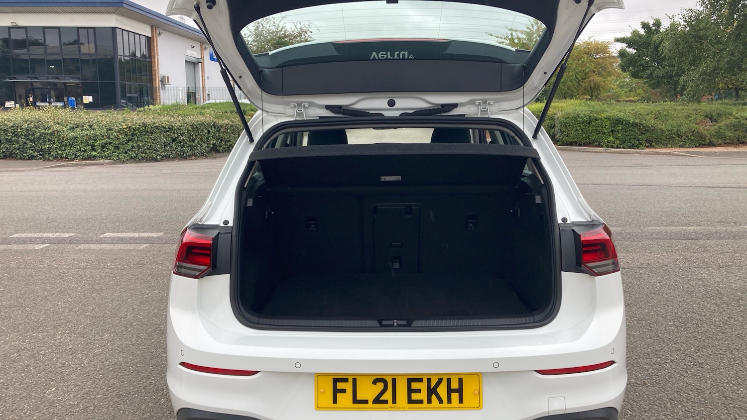 Used Volkswagen Golf 2021 for sale - 76467912: Photo 4