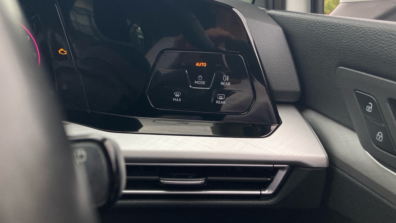 Used Volkswagen Golf 2021 for sale - 76467912: Photo 44