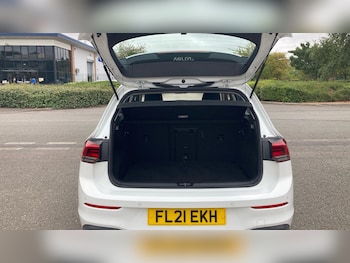 Used Volkswagen Golf 2021 for sale - 76467912: Photo