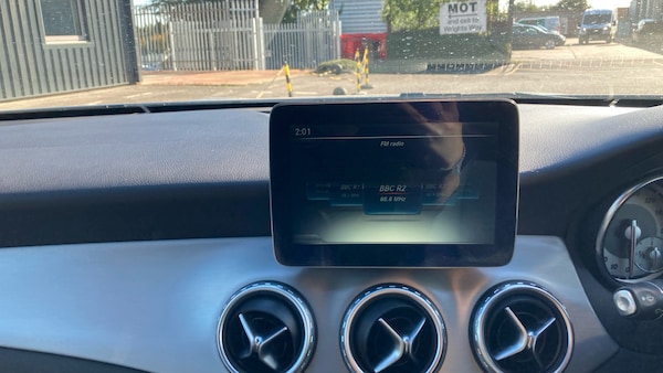 Used Mercedes-Benz GLA 2016 for sale - 76265855: Photo 12