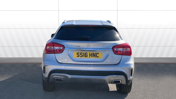 Used Mercedes-Benz GLA 2016 for sale - 76265855: Photo 6