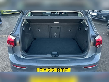 Used Volkswagen Golf 2022 for sale - 76637644: Photo