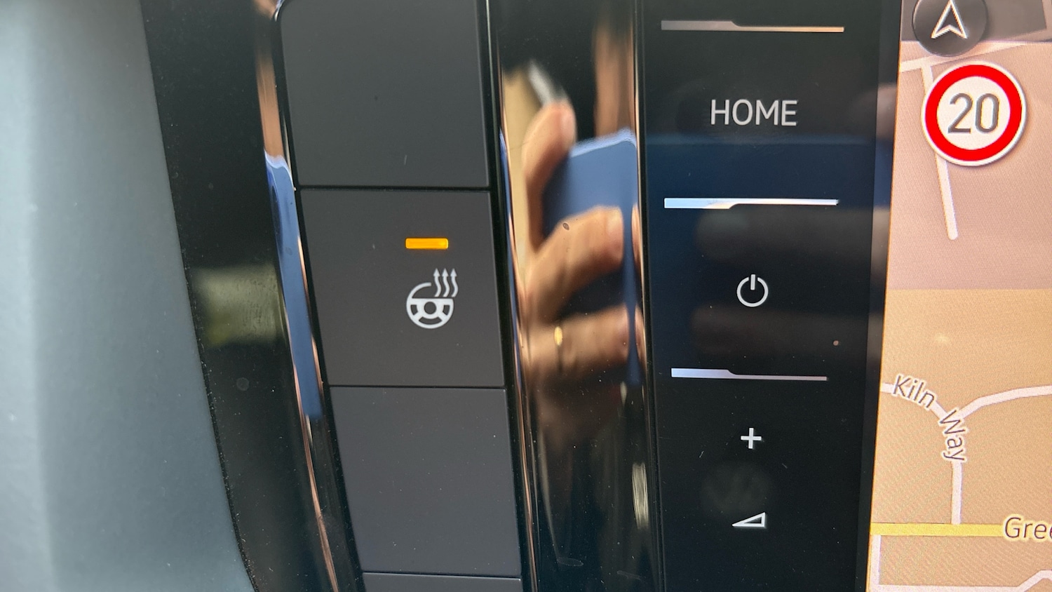 Used Volkswagen Touareg 2019 for sale - 76694136: Photo 32