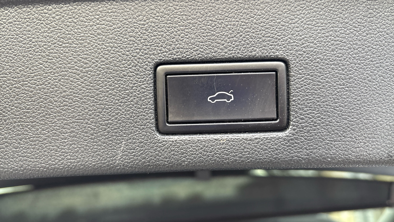 Used Volkswagen Touareg 2019 for sale - 76694136: Photo 45