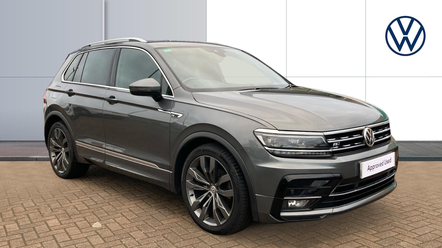 Used Volkswagen Tiguan 2018 for sale - 76694147: Photo 1