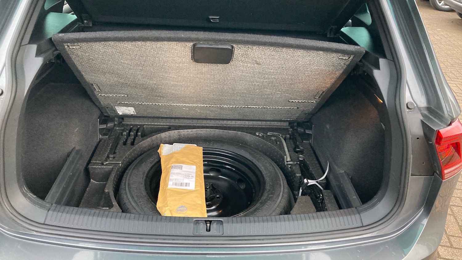 Used Volkswagen Tiguan 2018 for sale - 76694147: Photo 20