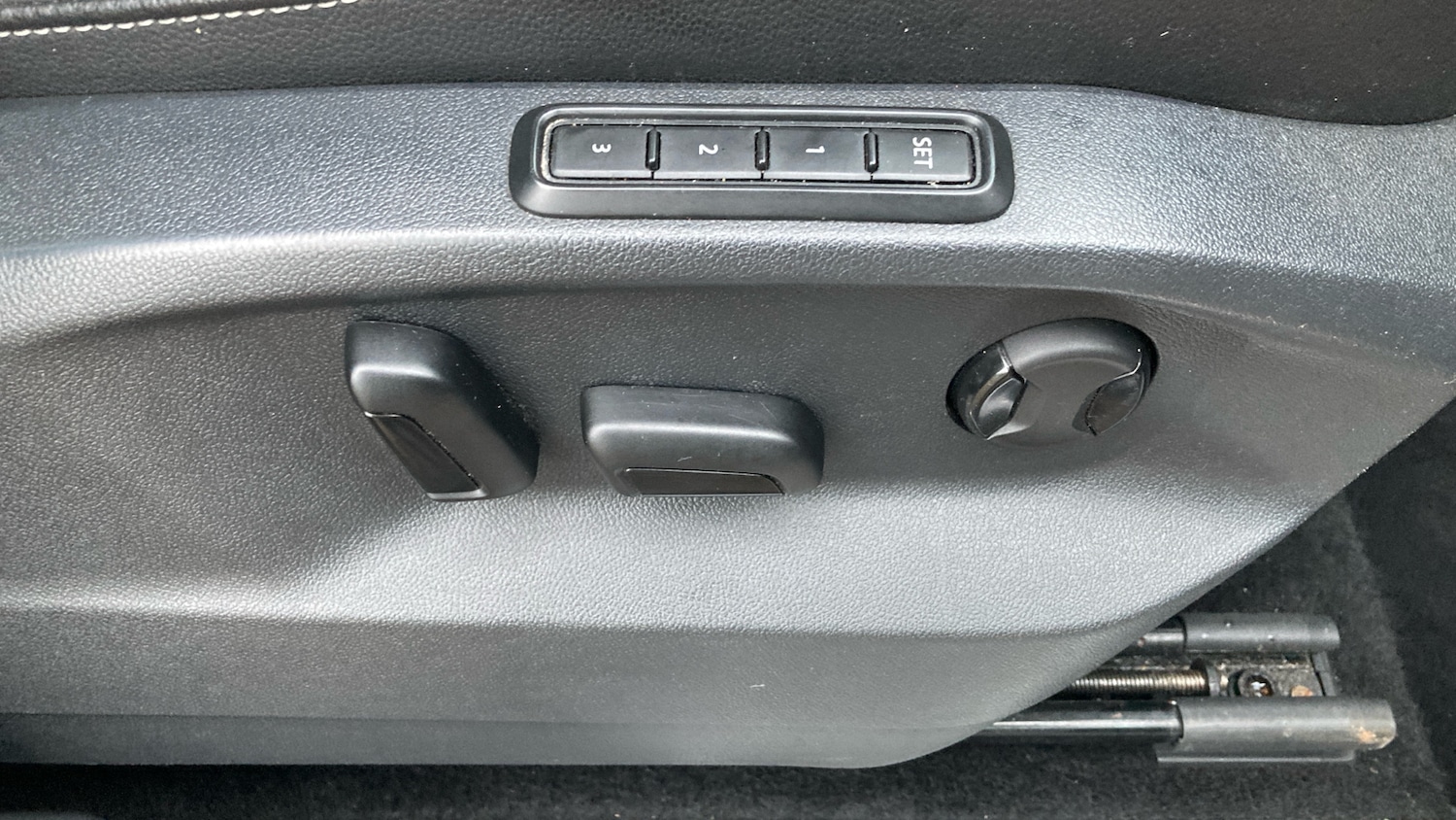 Used Volkswagen Tiguan 2018 for sale - 76694147: Photo 33