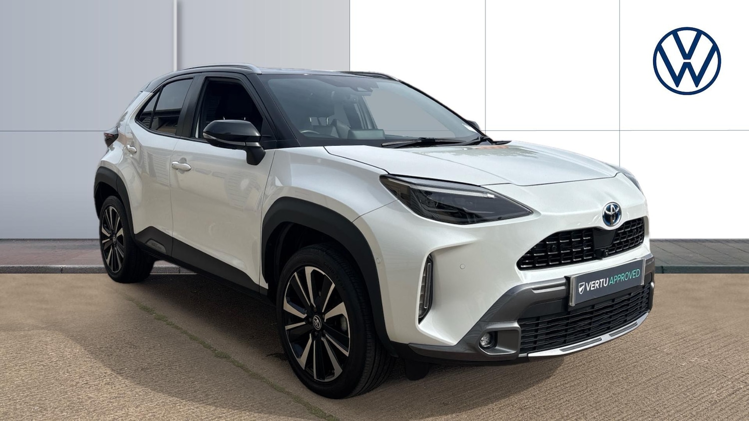 Used Toyota Yaris Cross 2023 for sale - 75997291: Photo 1