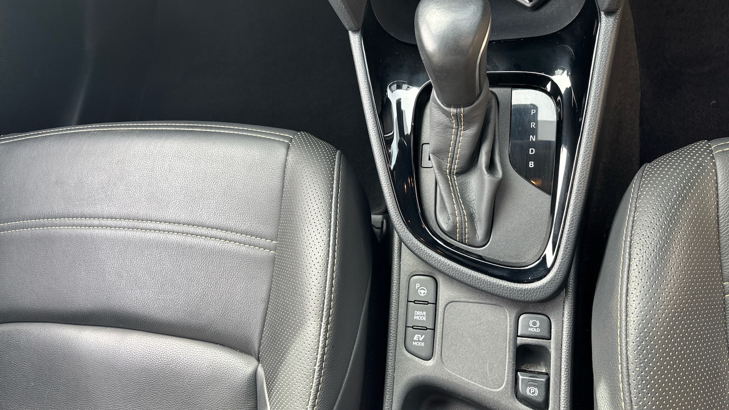 Used Toyota Yaris Cross 2023 for sale - 75997291: Photo 14