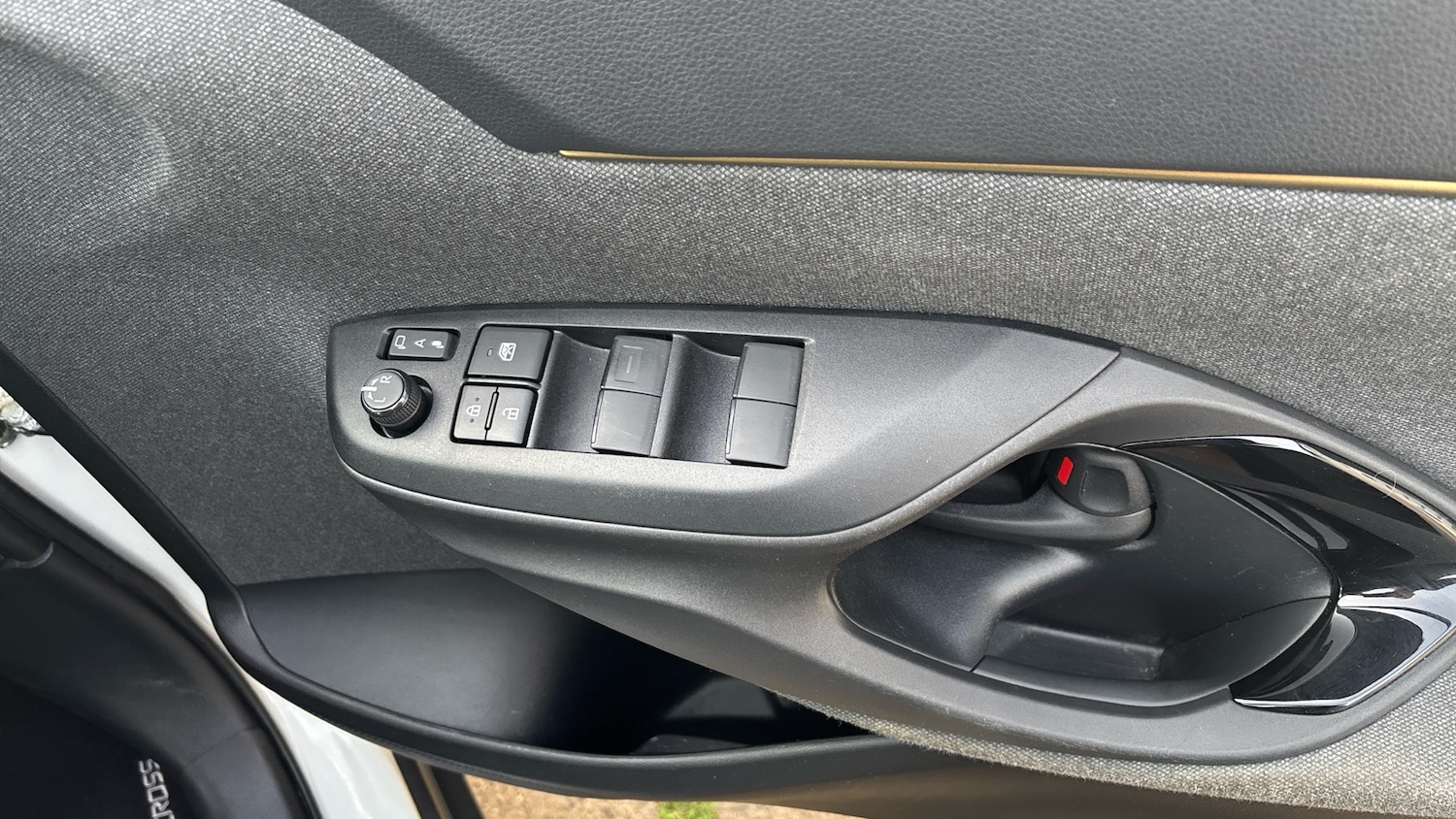 Used Toyota Yaris Cross 2023 for sale - 75997291: Photo 19