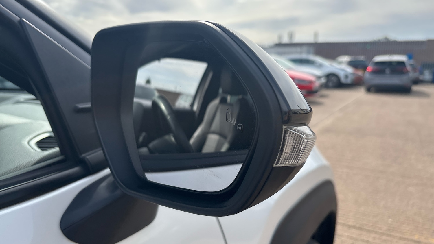 Used Toyota Yaris Cross 2023 for sale - 75997291: Photo 22