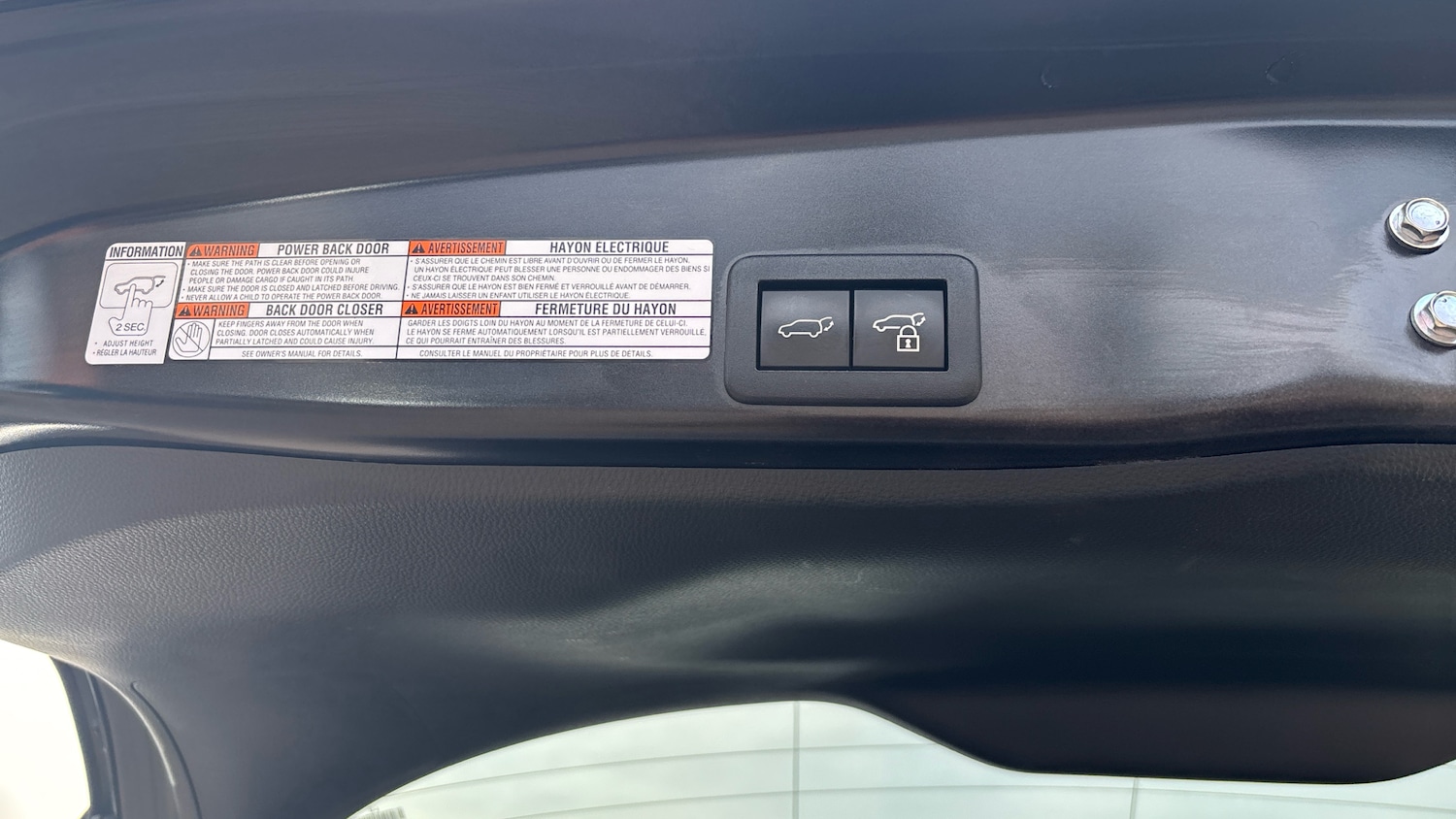 Used Toyota Yaris Cross 2023 for sale - 75997291: Photo 29