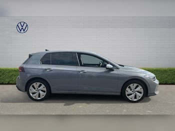 Used Volkswagen Golf 2024 for sale - 79455918: Photo