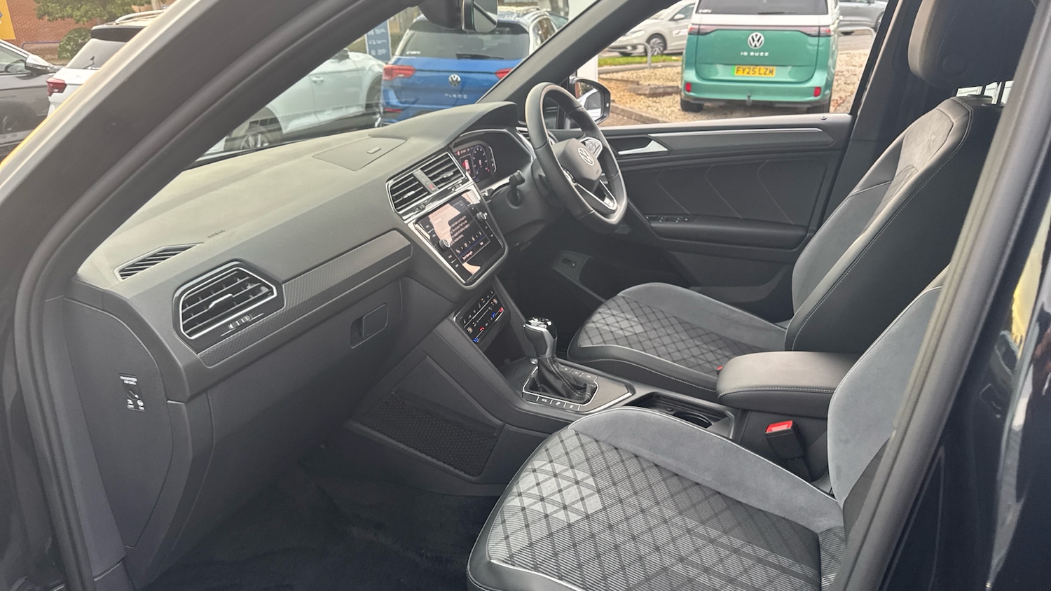 Used Volkswagen Tiguan Allspace 2024 for sale - 76412384: Photo 9