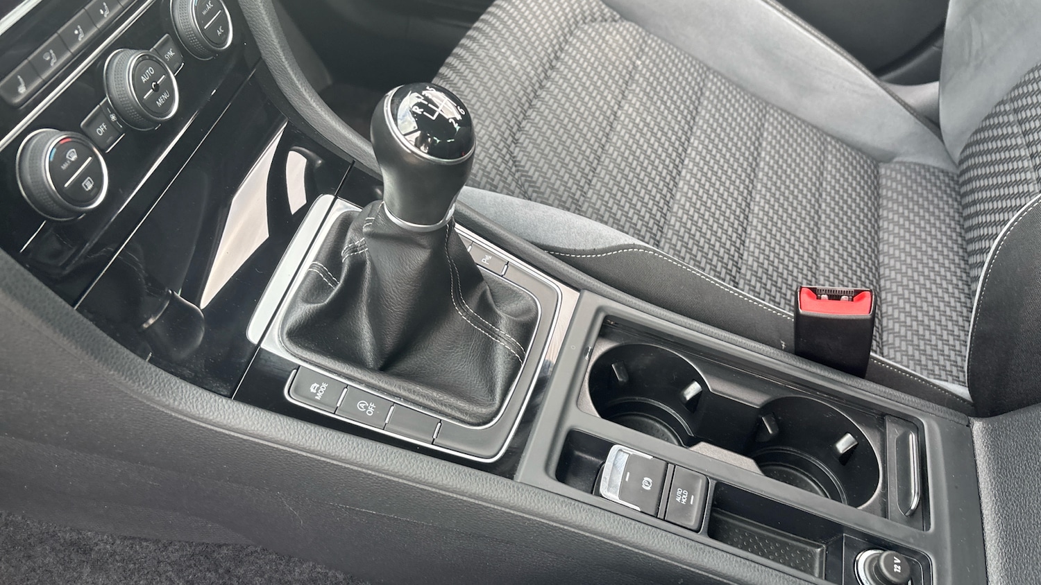 Used Volkswagen Golf 2020 for sale - 76265910: Photo 13