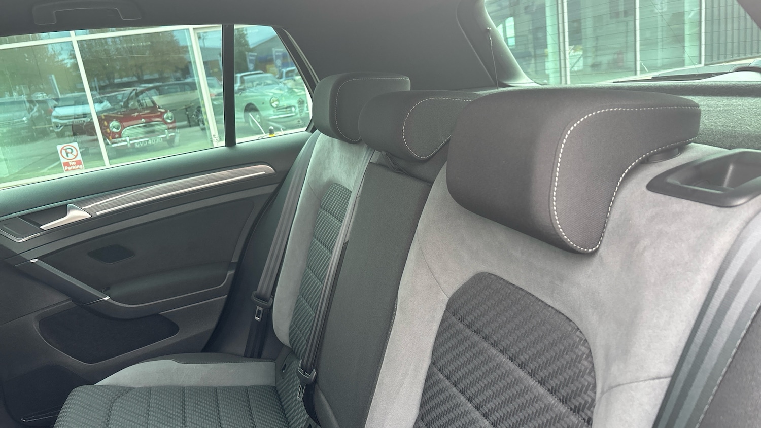 Used Volkswagen Golf 2020 for sale - 76265910: Photo 42