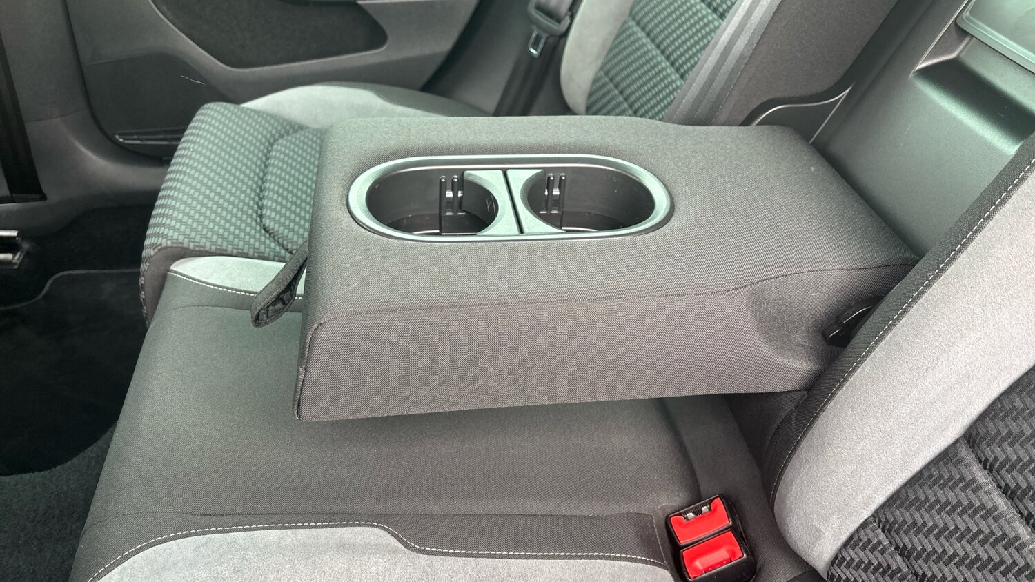 Used Volkswagen Golf 2020 for sale - 76265910: Photo 44