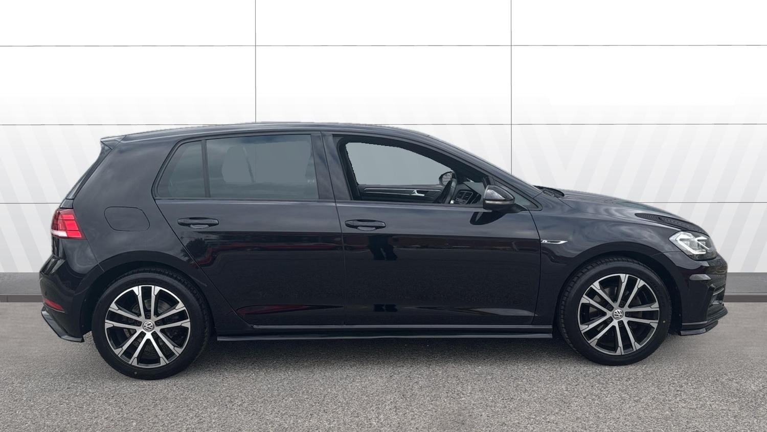 Used Volkswagen Golf 2020 for sale - 76265910: Photo 5