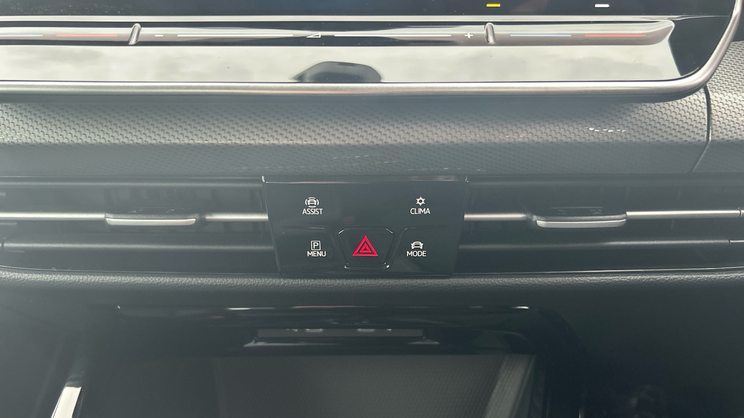 Used Volkswagen Golf 2025 for sale - 78108139: Photo 32