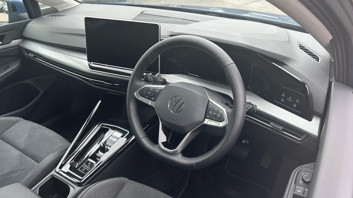 Used Volkswagen Golf 2025 for sale - 78108139: Photo 6