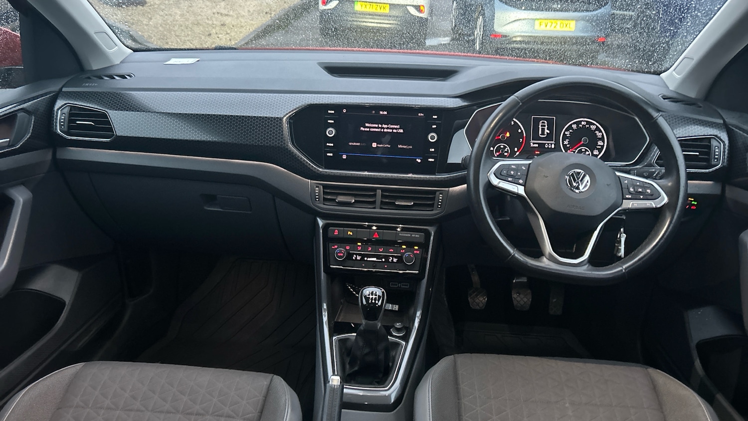 Used Volkswagen T-Cross 2020 for sale - 77297036: Photo 9