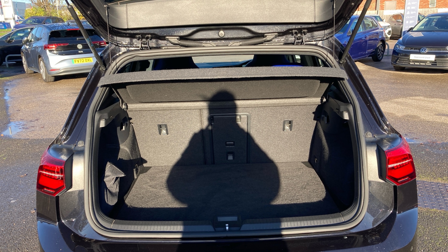 Used Volkswagen Golf 2021 for sale - 76748862: Photo 4