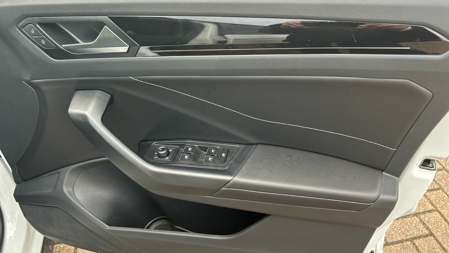 Used Volkswagen T-Roc 2025 for sale - 77431554: Photo 19