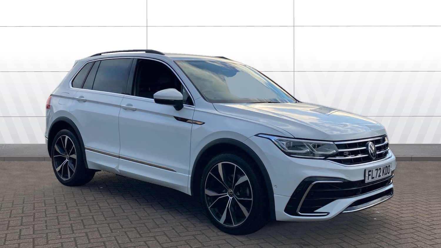 Used Volkswagen Tiguan 2022 for sale - 76748861: Photo 1