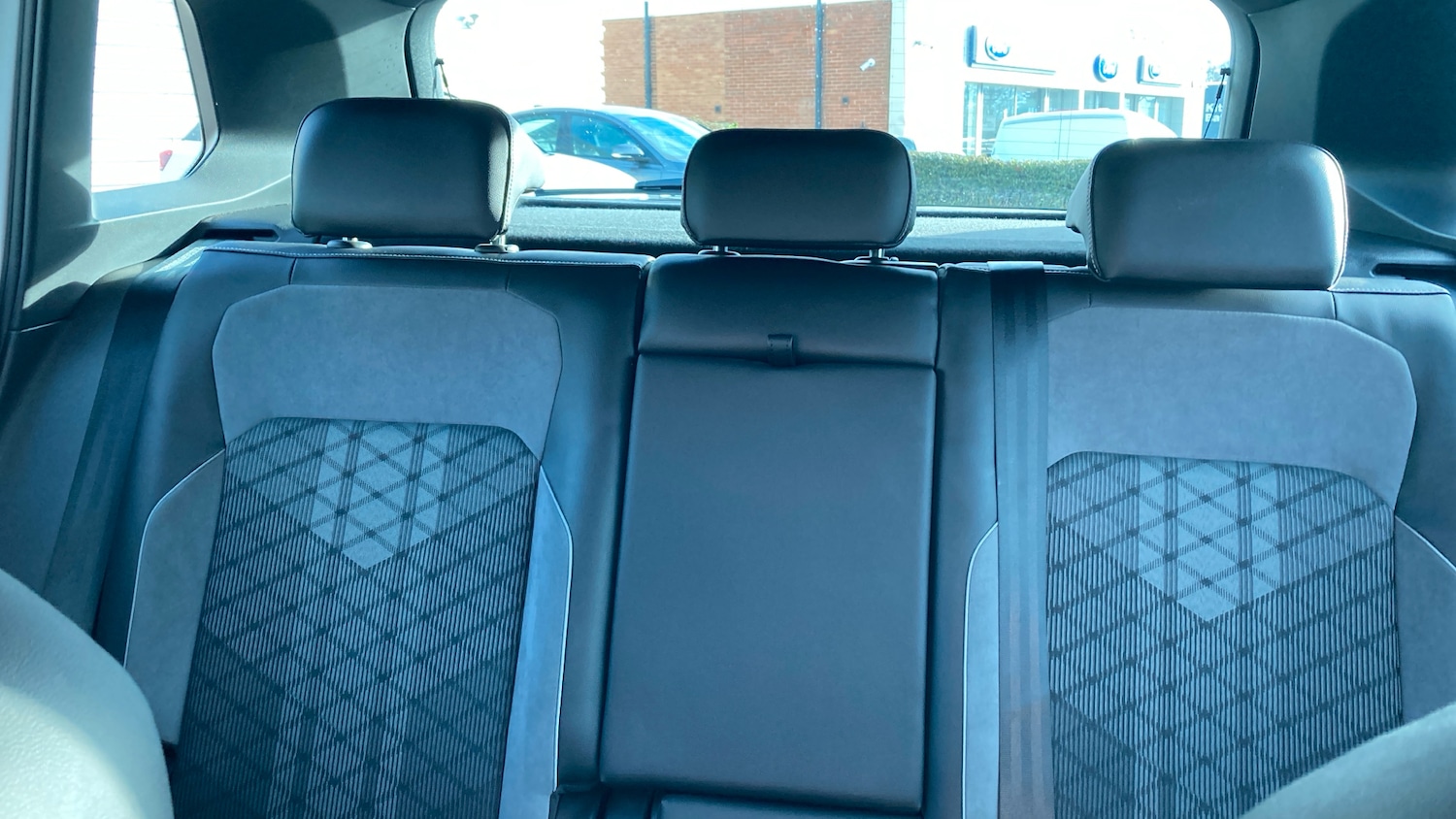 Used Volkswagen Tiguan 2022 for sale - 76748861: Photo 15