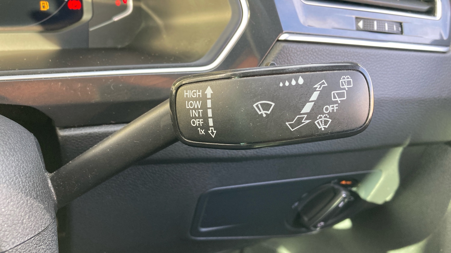 Used Volkswagen Tiguan 2022 for sale - 76748861: Photo 23