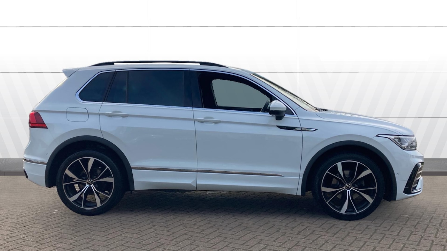 Used Volkswagen Tiguan 2022 for sale - 76748861: Photo 5