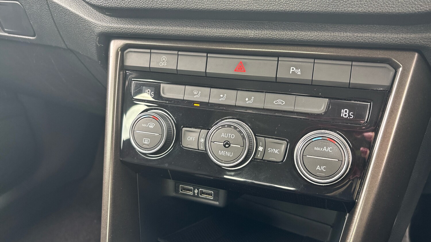 Used Volkswagen T-Roc 2019 for sale - 76209207: Photo 22