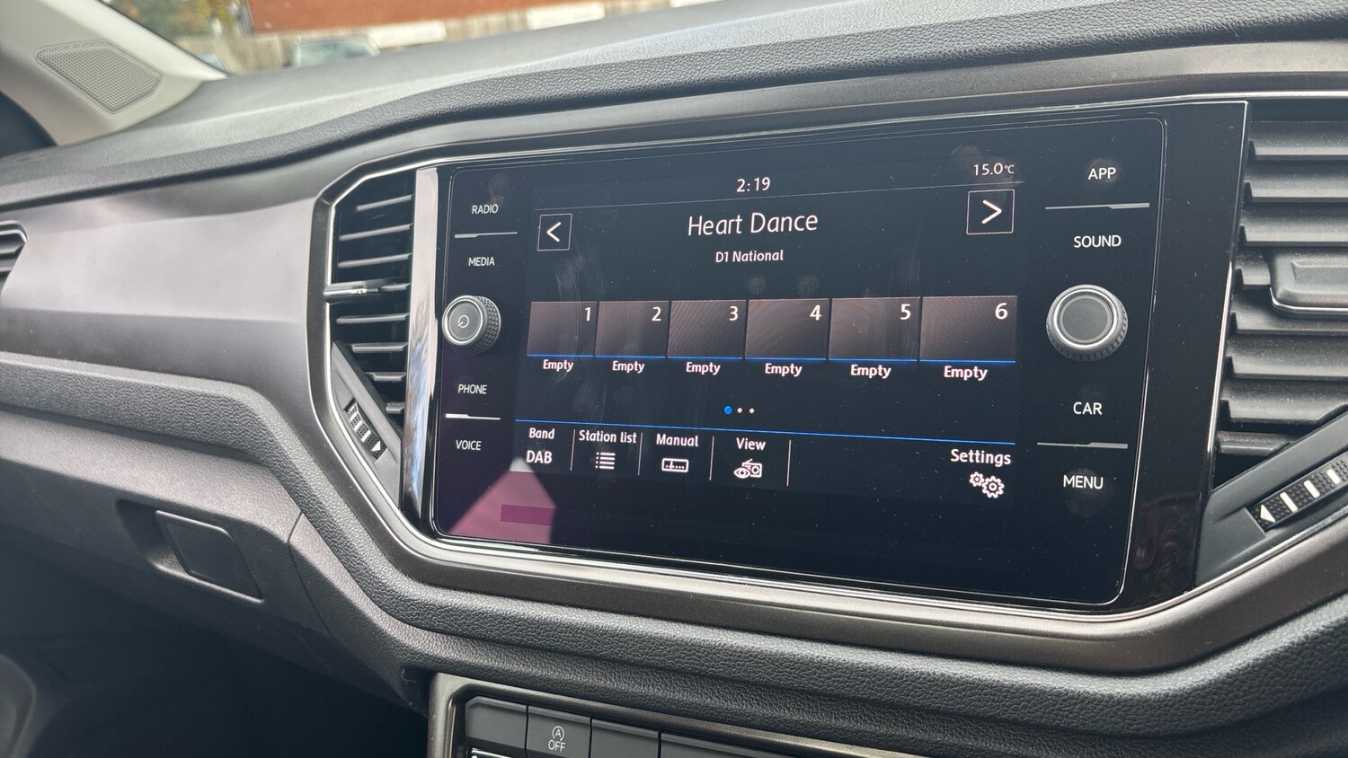 Used Volkswagen T-Roc 2019 for sale - 76209207: Photo 29