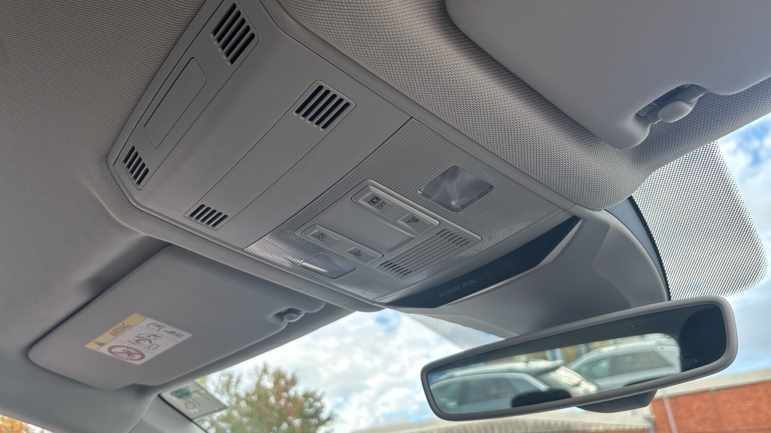 Used Volkswagen T-Roc 2019 for sale - 76209207: Photo 32