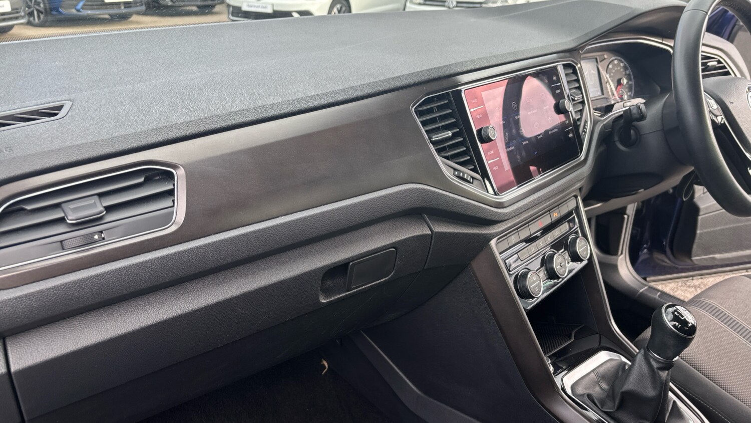 Used Volkswagen T-Roc 2019 for sale - 76209207: Photo 43