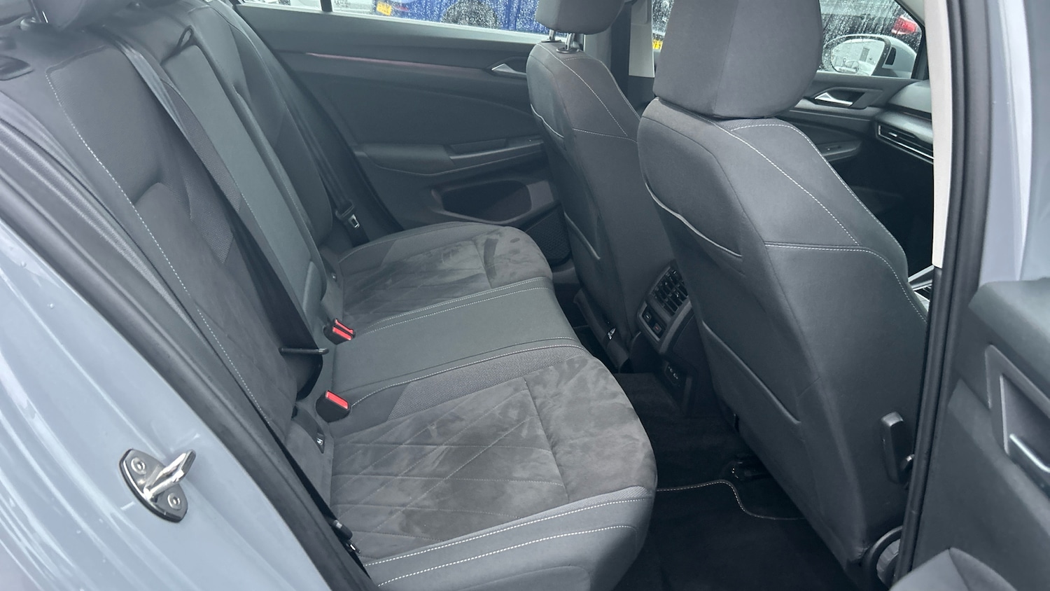 Used Volkswagen Golf 2021 for sale - 77297063: Photo 34