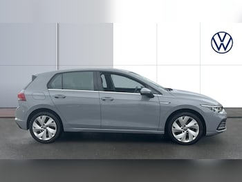 Used Volkswagen Golf 2021 for sale - 77297063: Photo