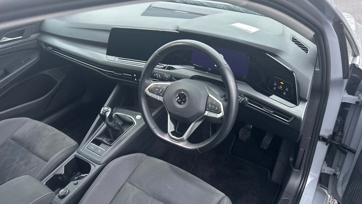 Used Volkswagen Golf 2021 for sale - 77297063: Photo 6