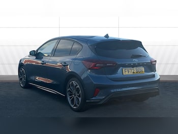 Used Ford Focus 2022 for sale - 77104019: Photo