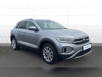 Used Volkswagen T-Roc 2023 for sale - 78011492: Photo